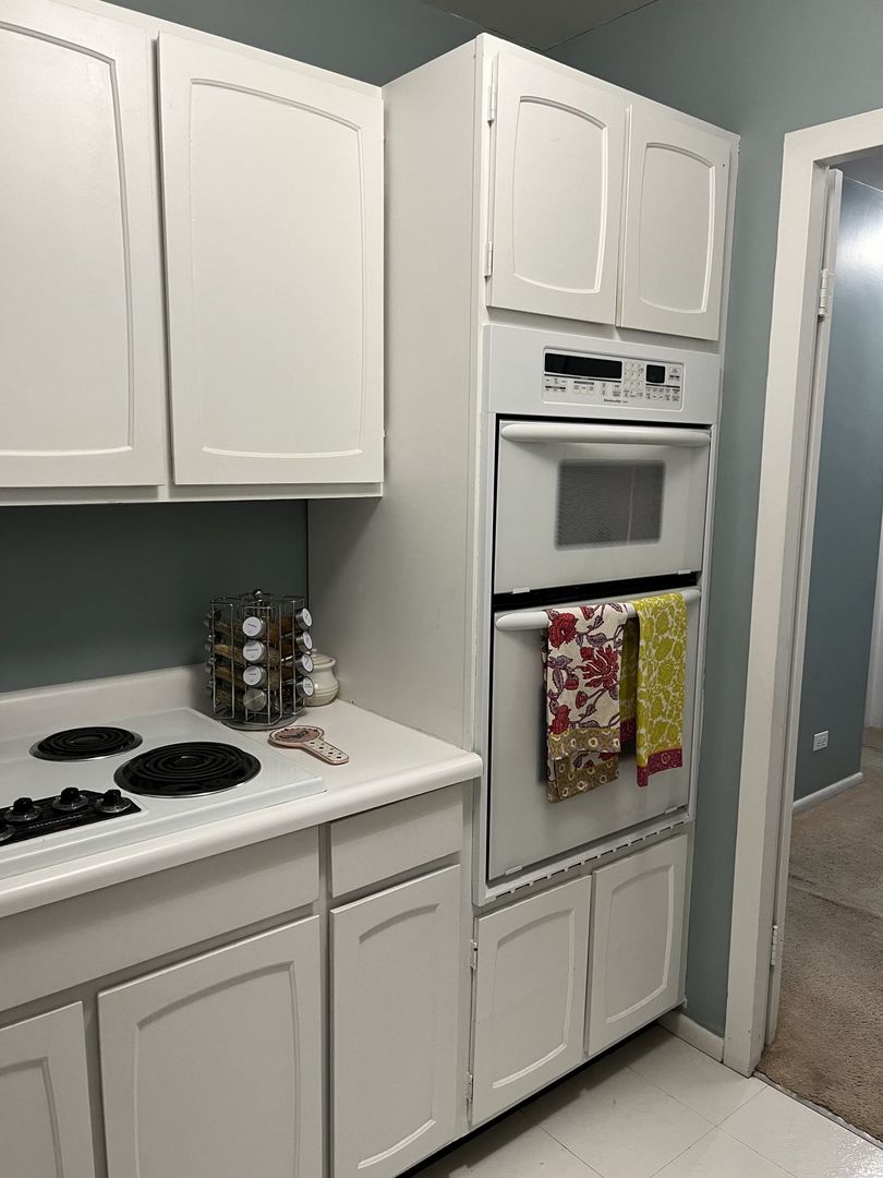 777 N Michigan Avenue Unit: 2108