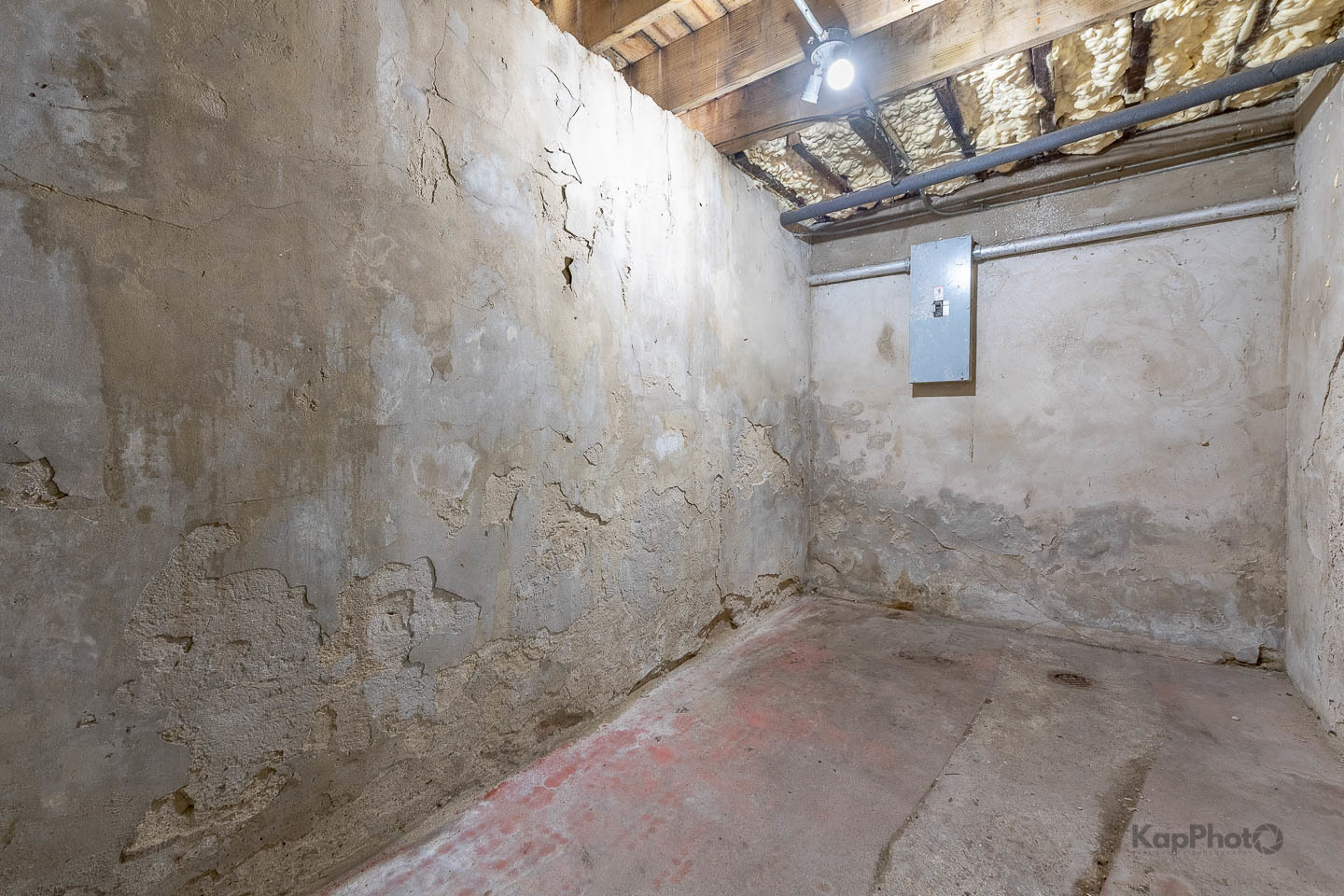 1926 N Sawyer Avenue