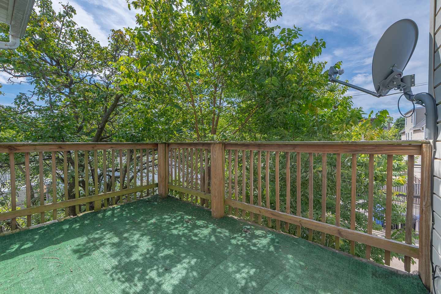 1926 N Sawyer Avenue