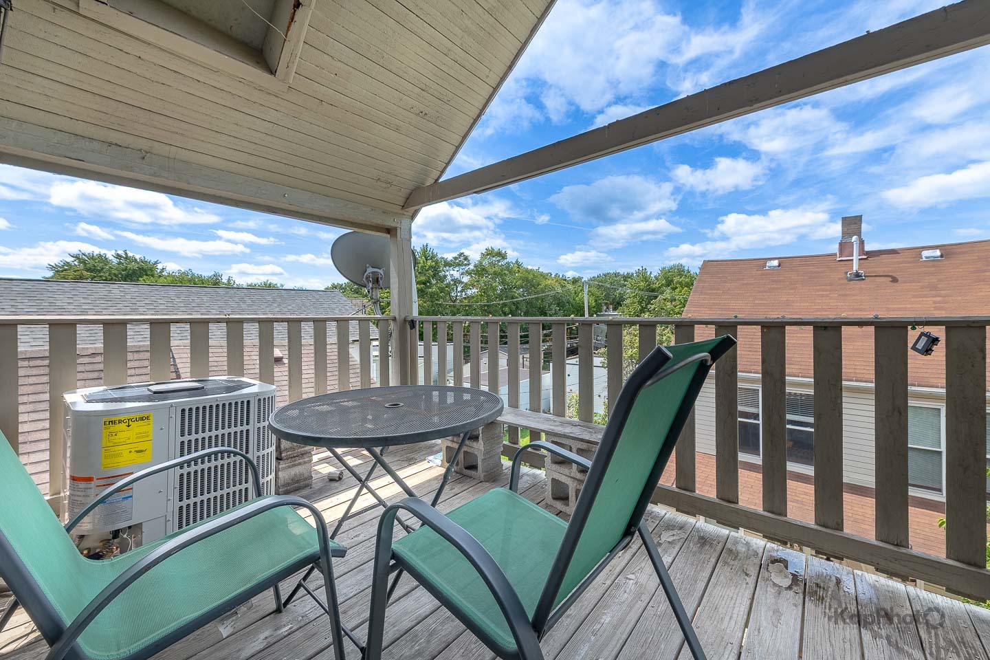 1926 N Sawyer Avenue