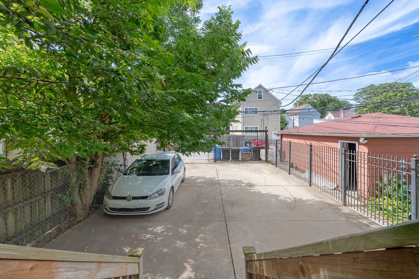 1926 N Sawyer Avenue