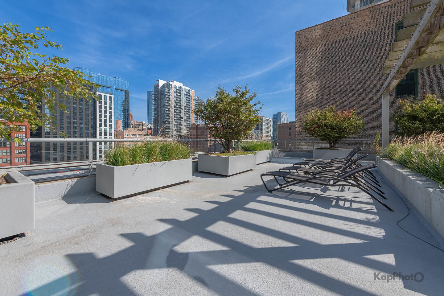 611 S Wells Street Unit: 2406