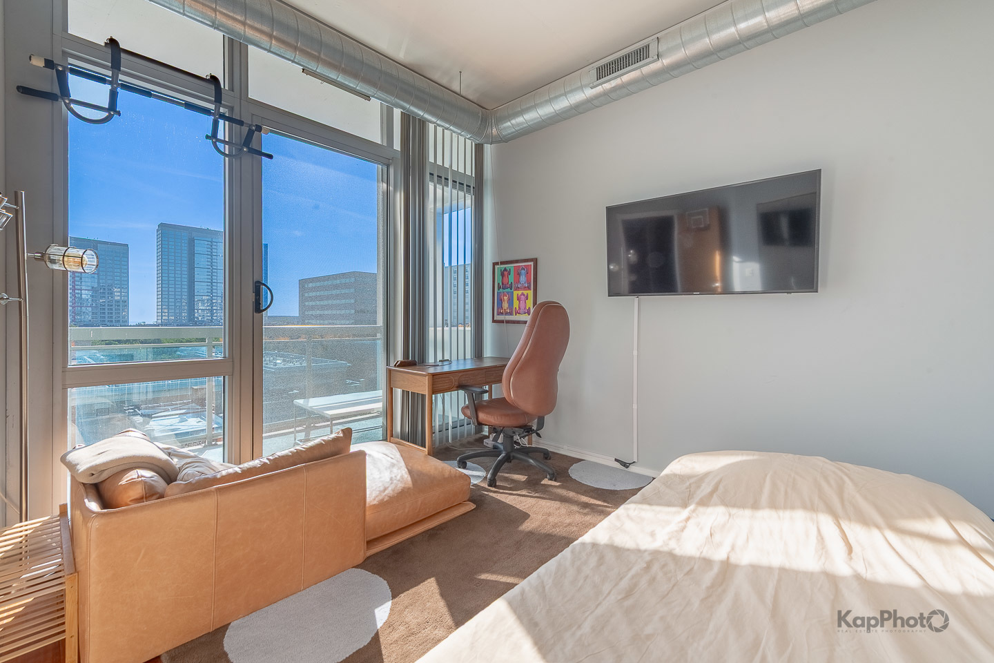 1819 S Michigan Avenue Unit: 601