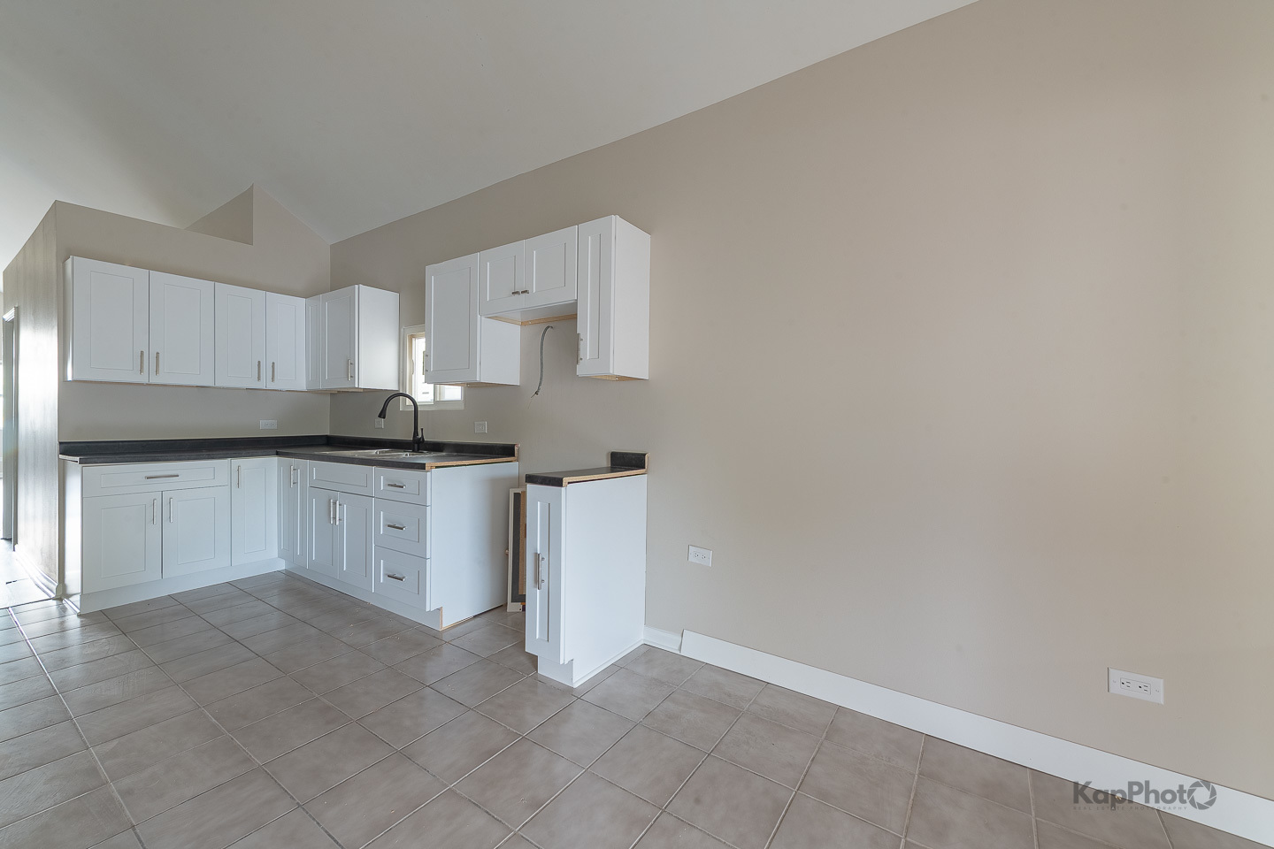 4407 S Wallace Street