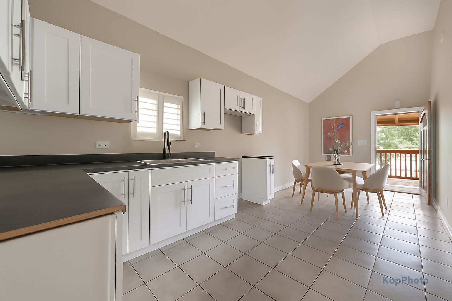 4407 S Wallace Street