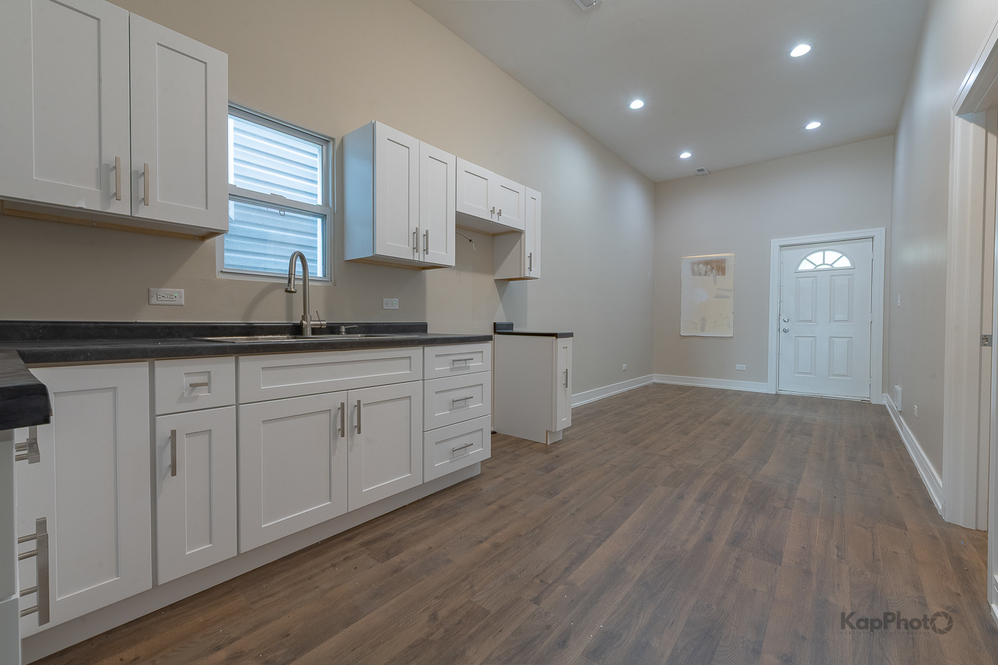 4407 S Wallace Street