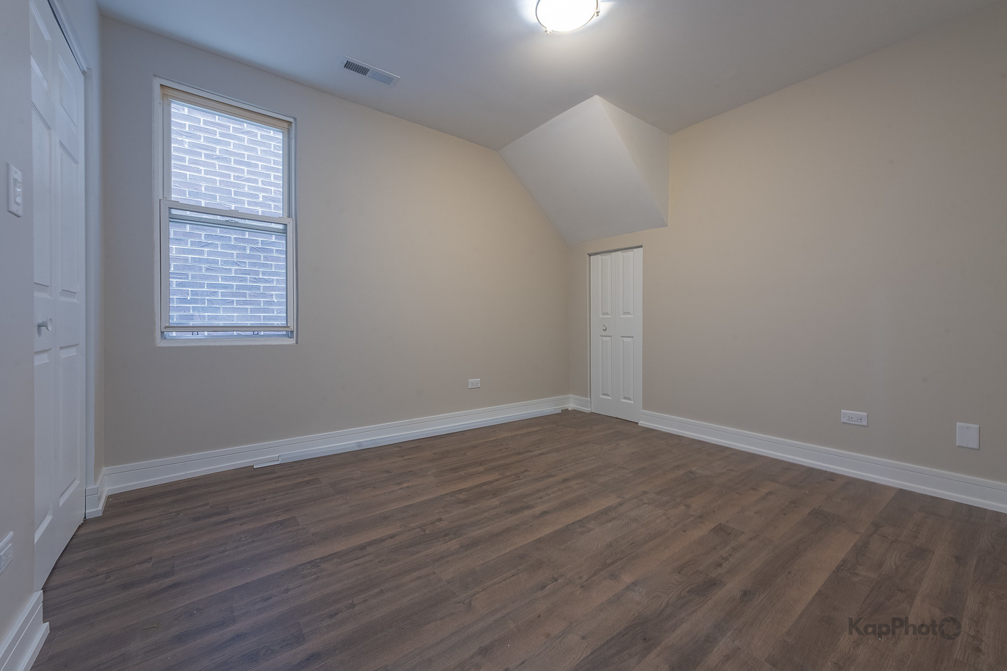 4407 S Wallace Street