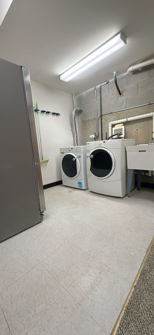 711 W 31st Street Unit: 1