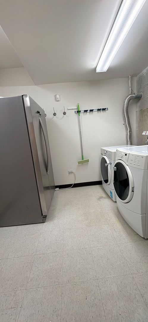 711 W 31st Street Unit: 1