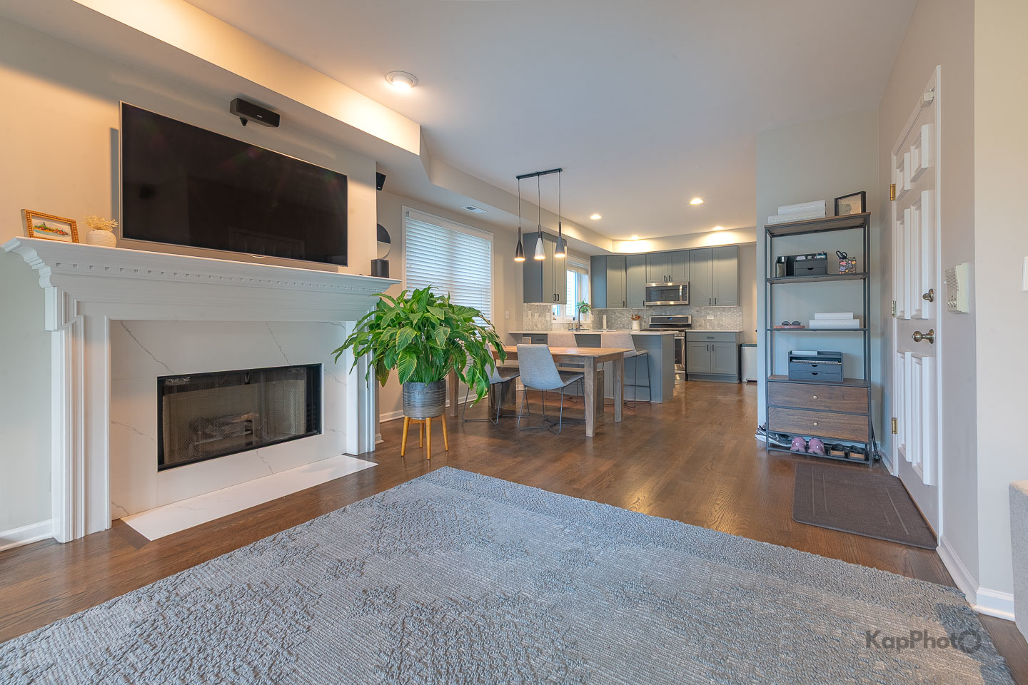 1244 W Ohio Street Unit: 2W