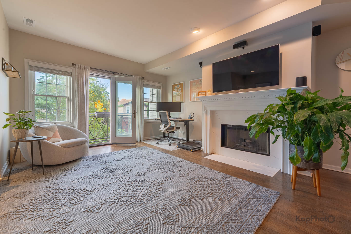 1244 W Ohio Street Unit: 2W