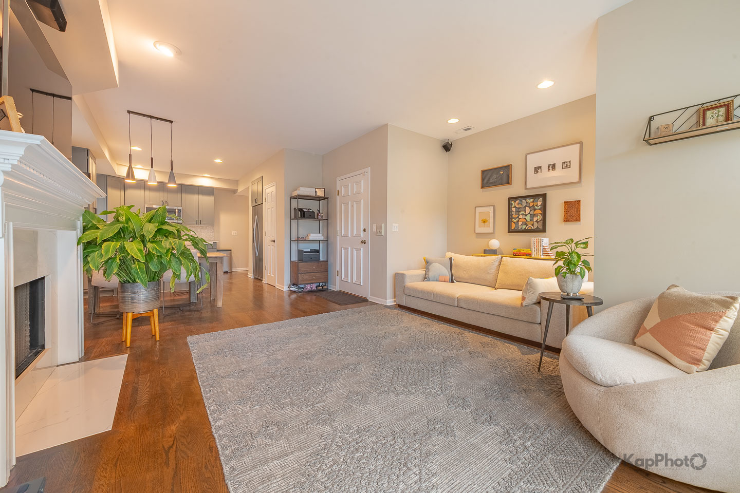 1244 W Ohio Street Unit: 2W