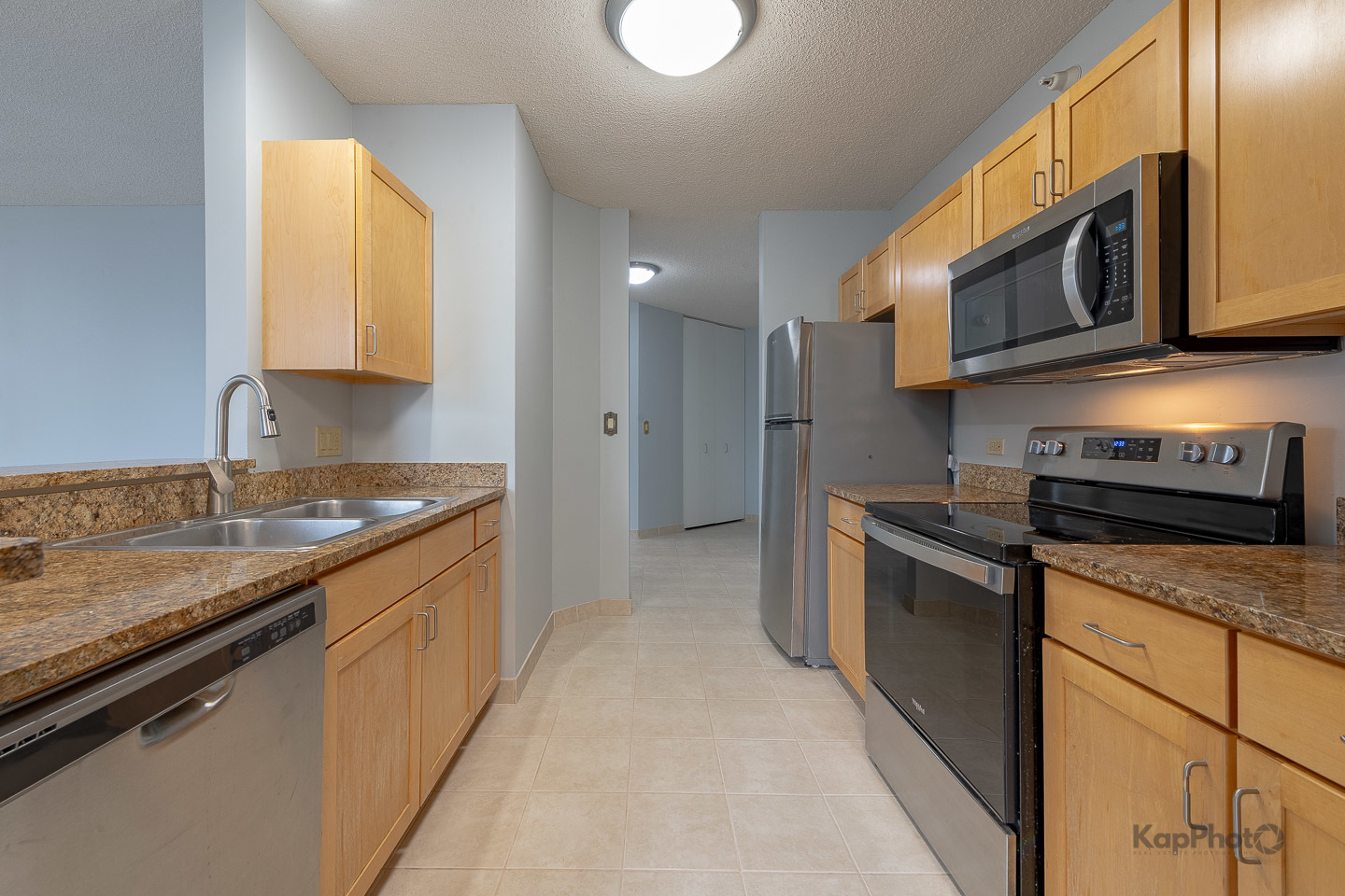 222 N Columbus Drive Unit: 2808