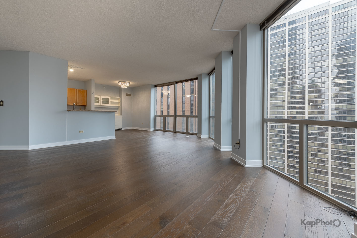 222 N Columbus Drive Unit: 2808