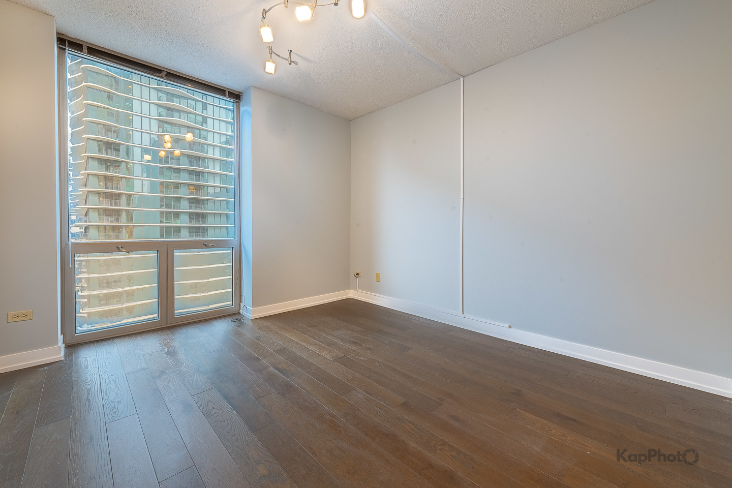 222 N Columbus Drive Unit: 2808