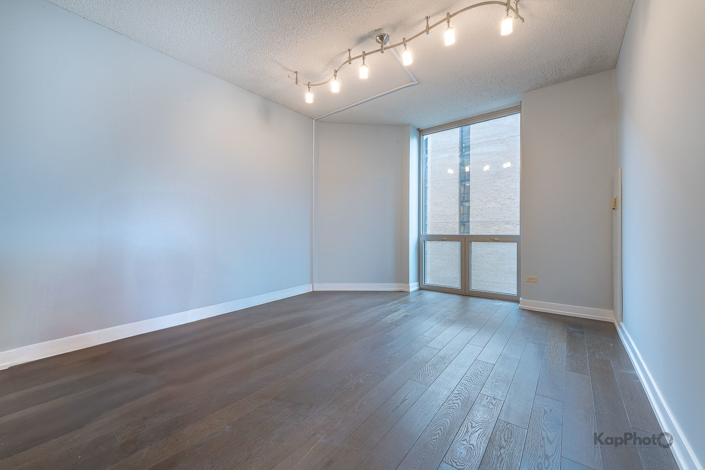 222 N Columbus Drive Unit: 2808