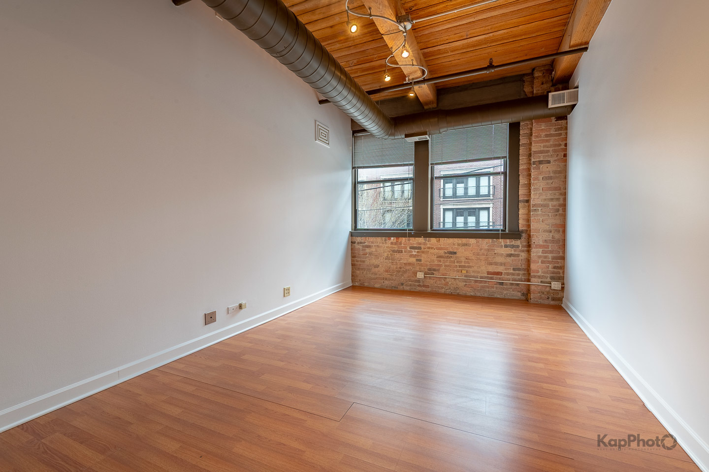 921 W Van Buren Street Unit: 210