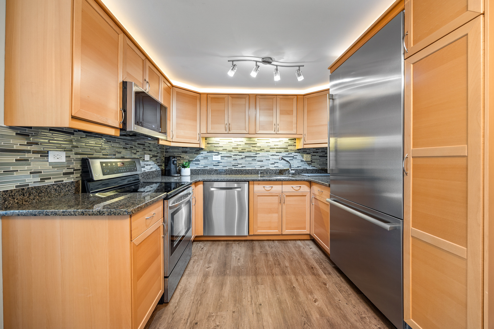 1123 Stoughton Court Unit: 1123