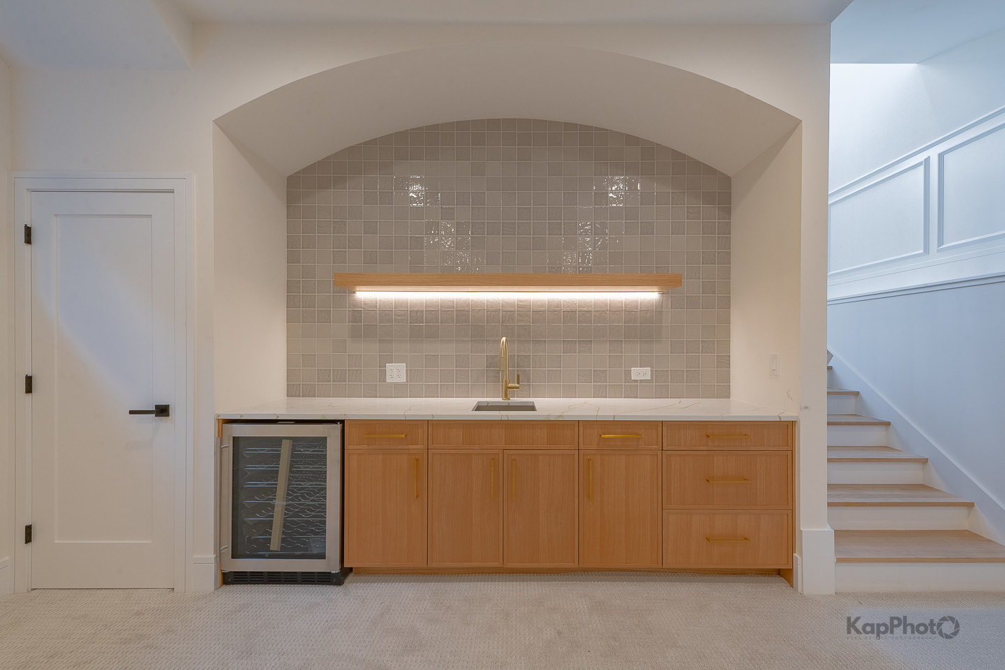 4015 N Albany Avenue