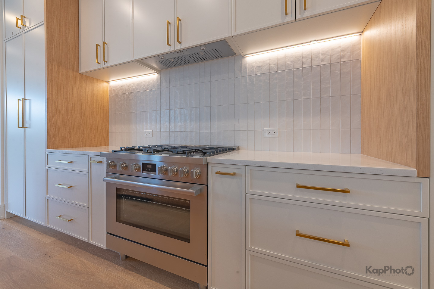 4015 N Albany Avenue