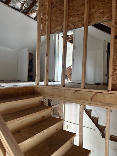 7744 S Rhodes Avenue