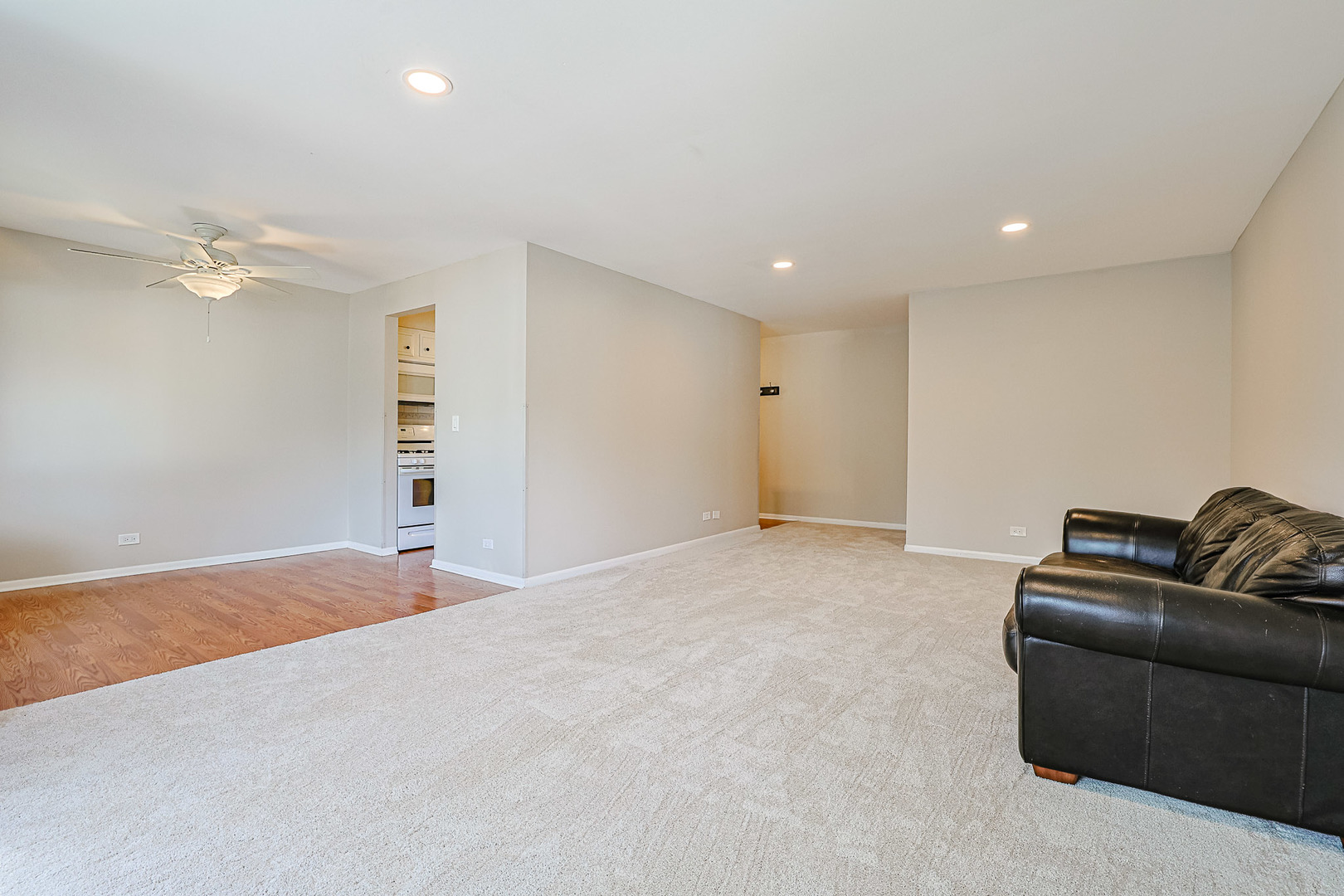 3008 Roberts Drive Unit: 5