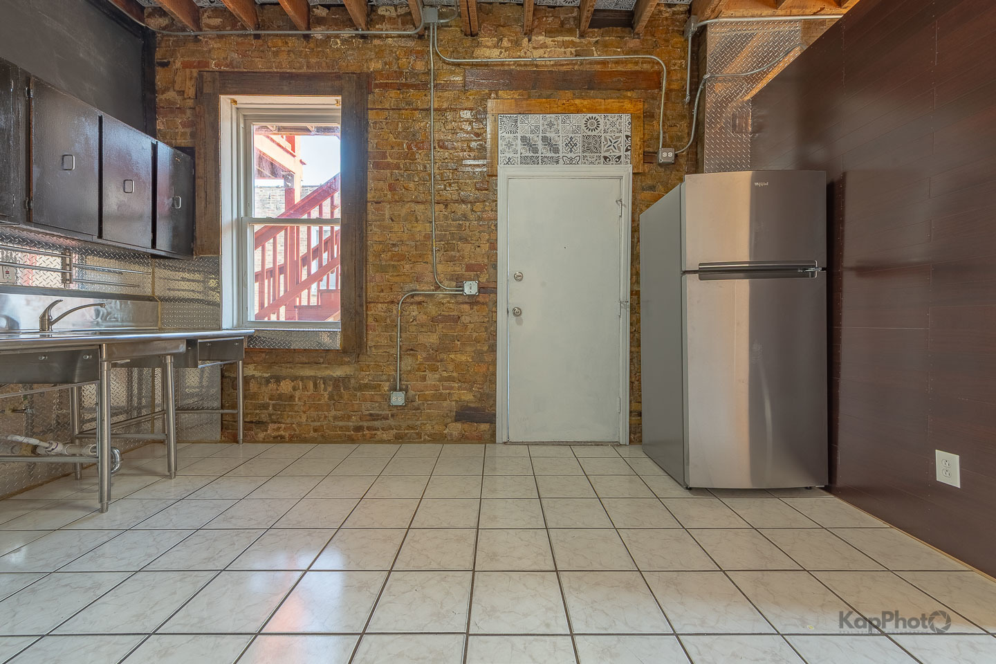 2504 S Blue Island Avenue Unit: 1F