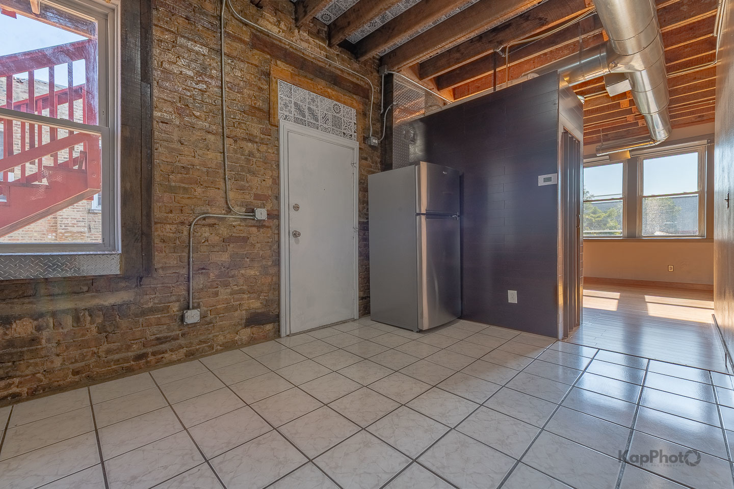 2504 S Blue Island Avenue Unit: 1F