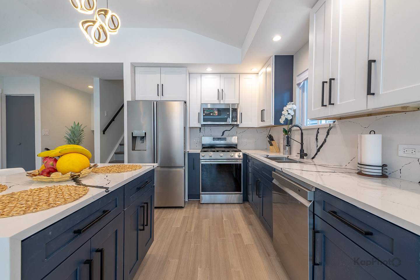 9130 S Greenwood Avenue