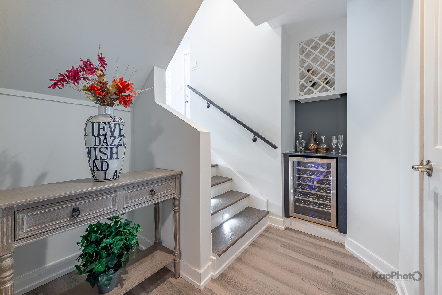 9130 S Greenwood Avenue