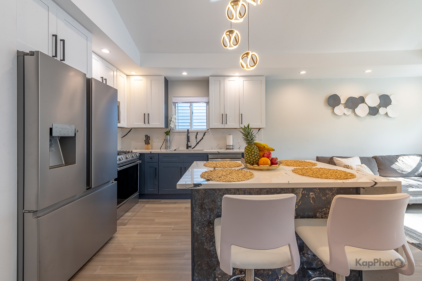 9130 S Greenwood Avenue