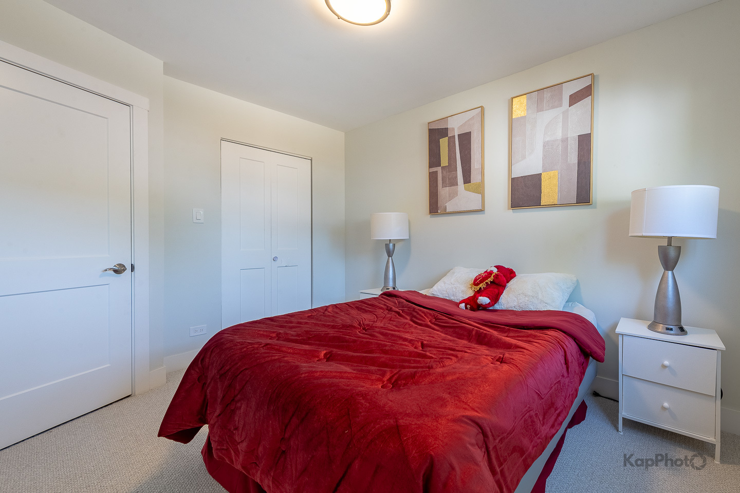 9130 S Greenwood Avenue