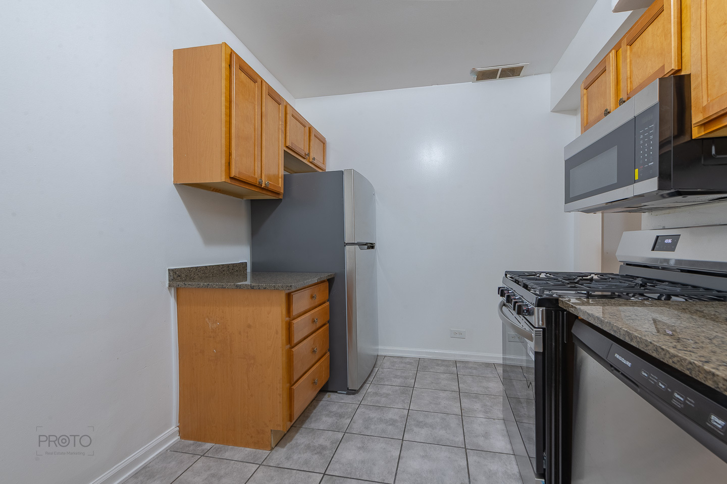 3100 W Argyle Street Unit: G