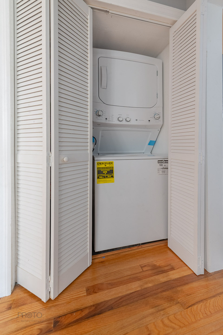 3100 W Argyle Street Unit: G