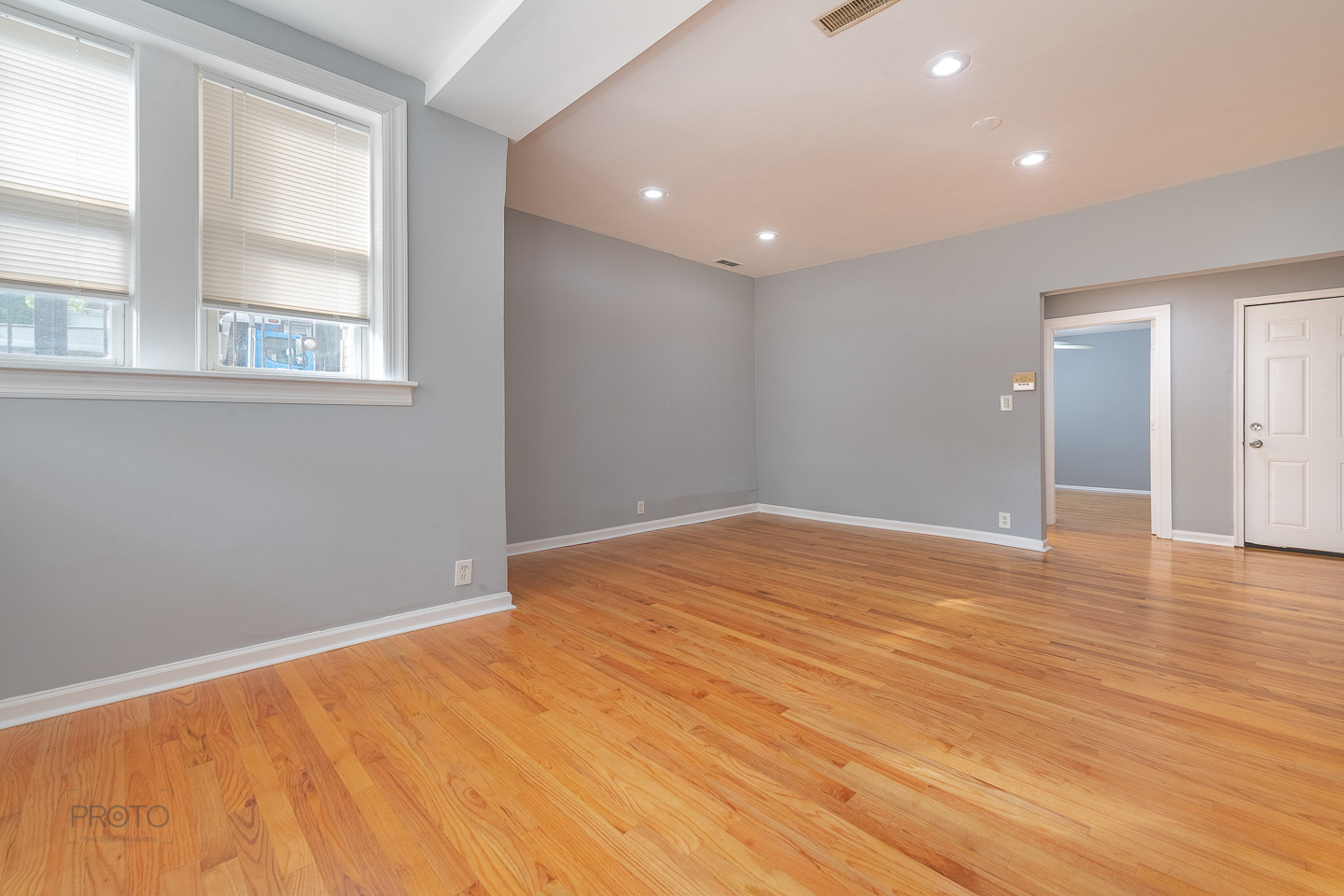 3100 W Argyle Street Unit: G