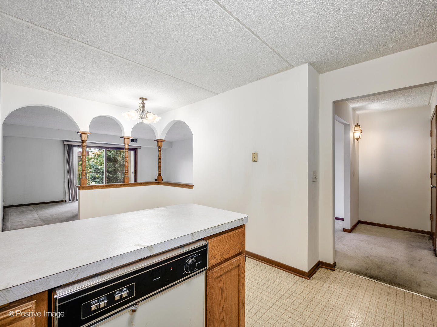 6455 W Belle Plaine Avenue Unit: 410