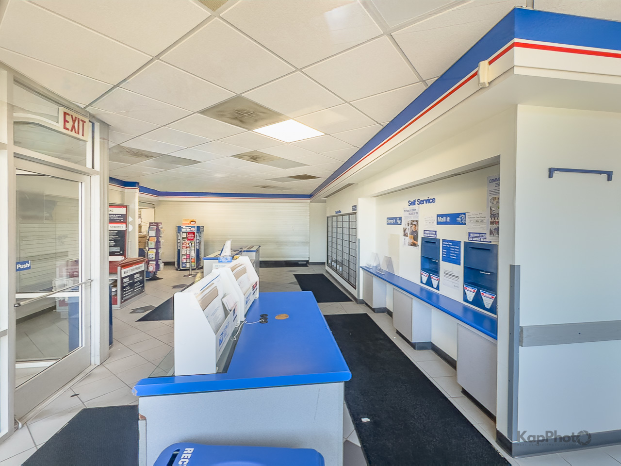 10420-10422 S Ewing Avenue