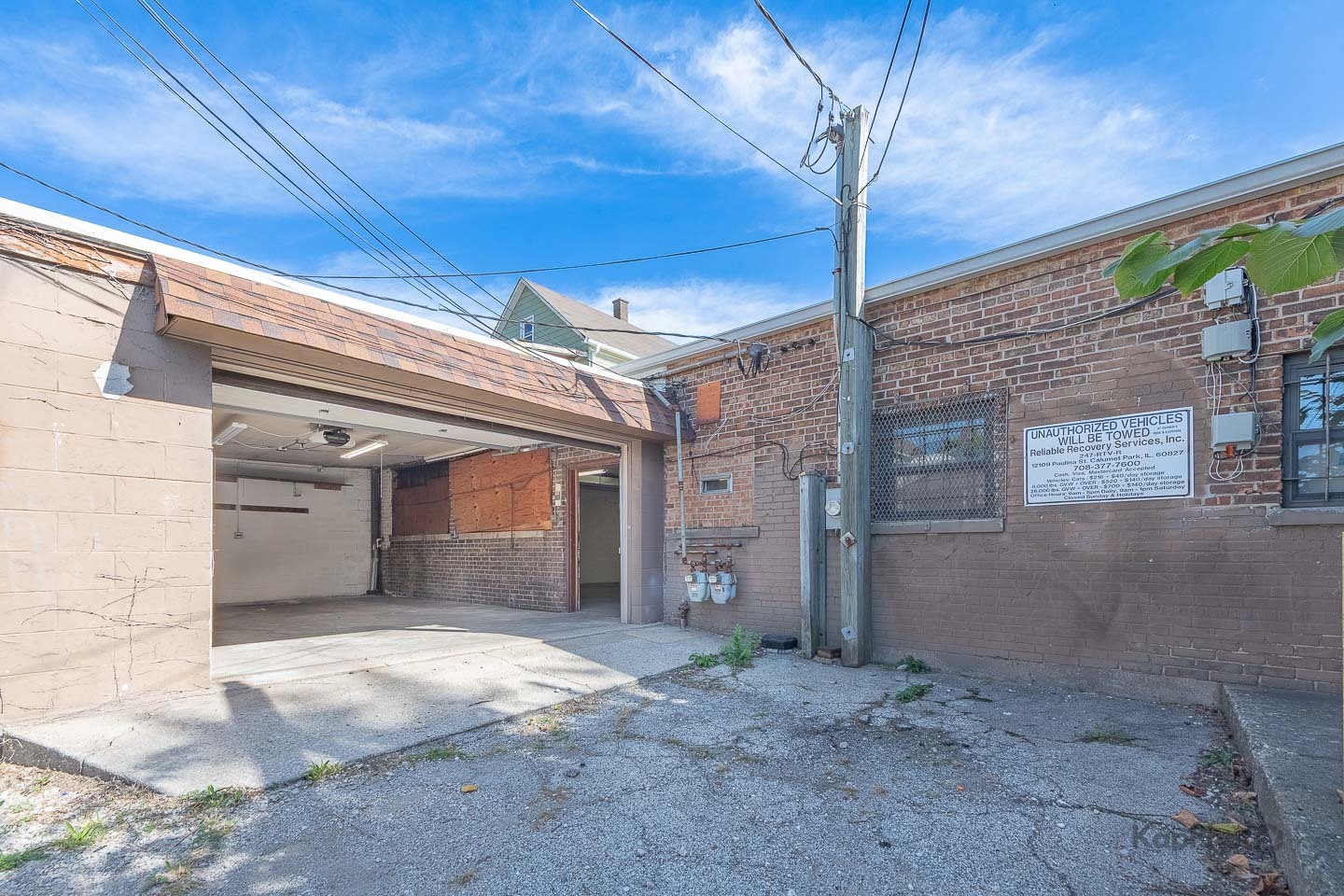 10420-10422 S Ewing Avenue