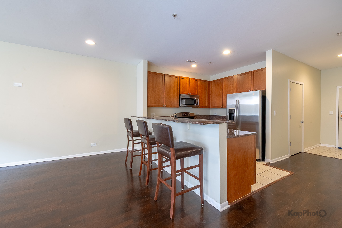 915 S Oak Park Avenue Unit: 1B