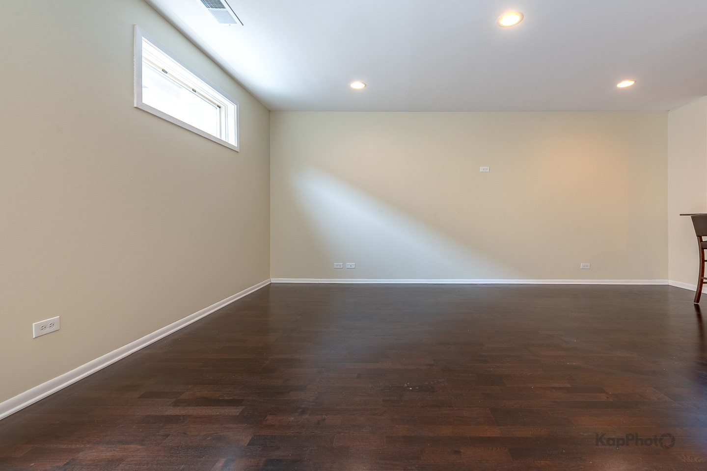 915 S Oak Park Avenue Unit: 1B