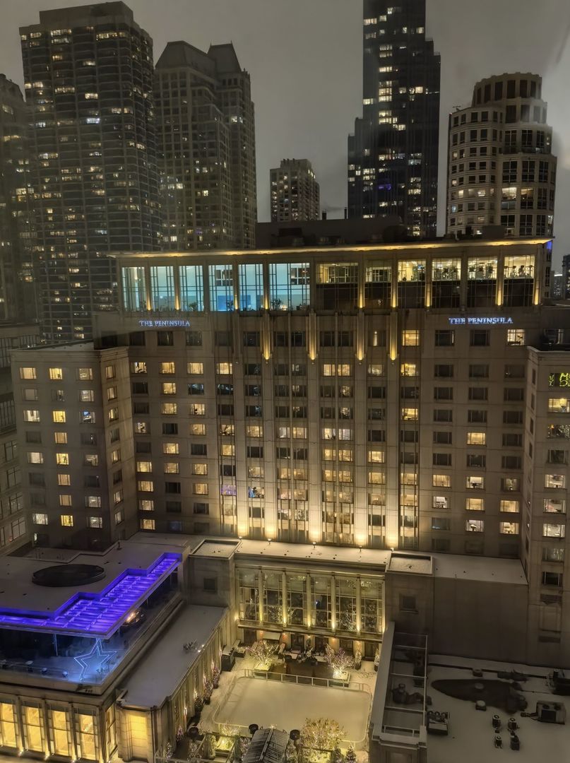 777 N Michigan Avenue Unit: 2405