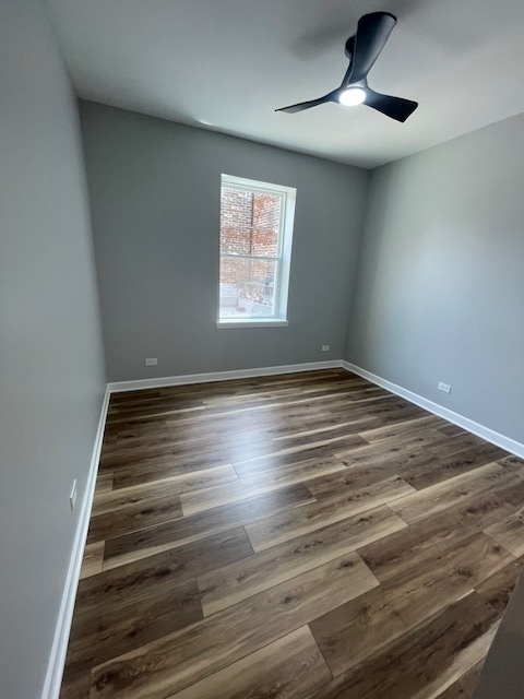 1719 W CHICAGO Avenue Unit: 4