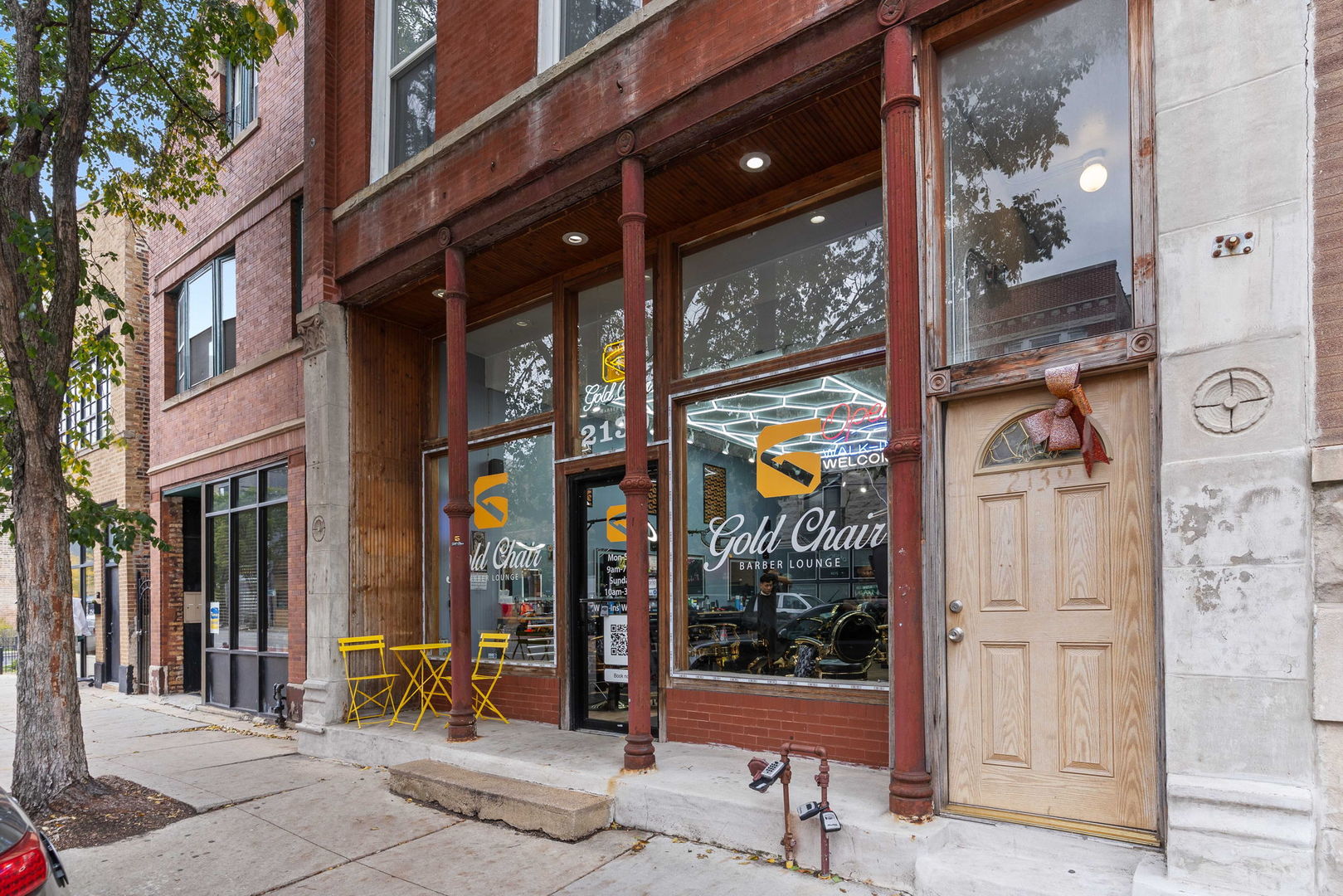 2139 W Chicago Avenue Unit: 2