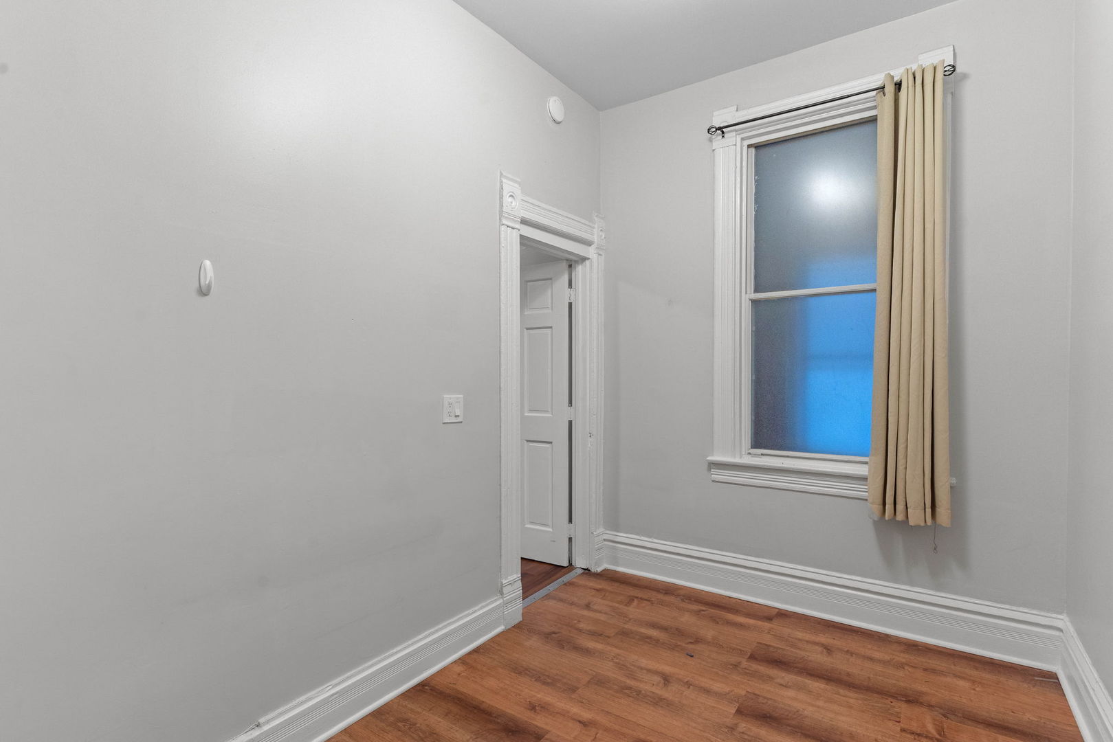 2139 W Chicago Avenue Unit: 2