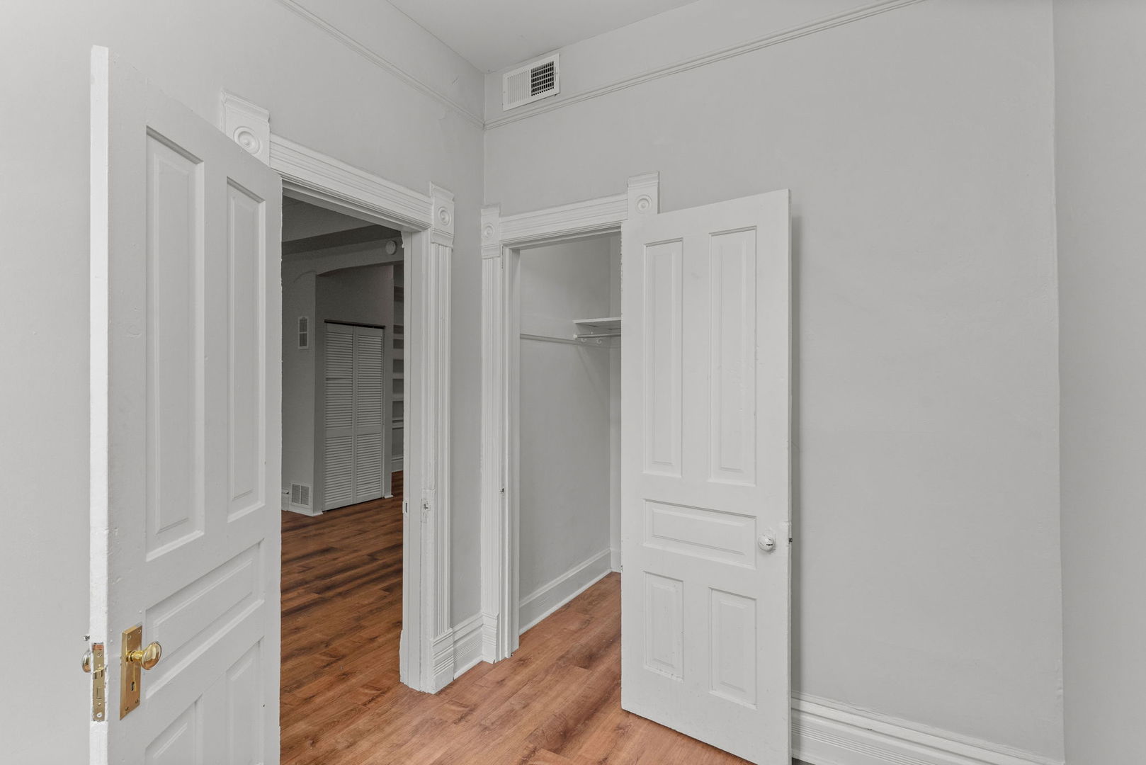 2139 W Chicago Avenue Unit: 2