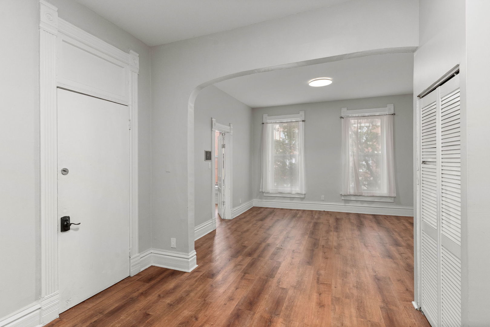 2139 W Chicago Avenue Unit: 2