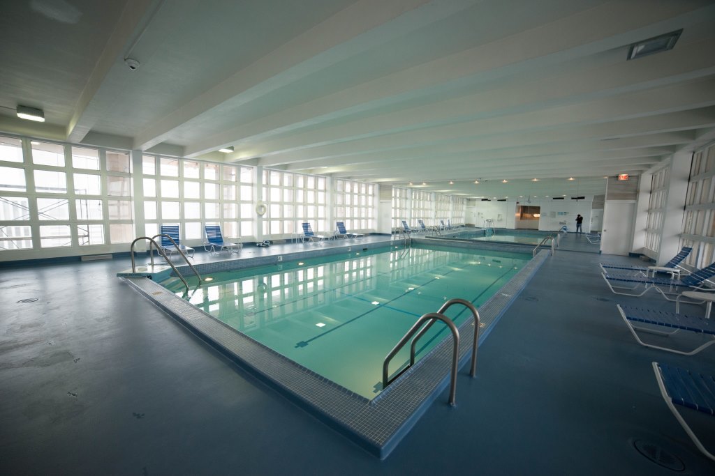 535 N Michigan Avenue Unit: 1906