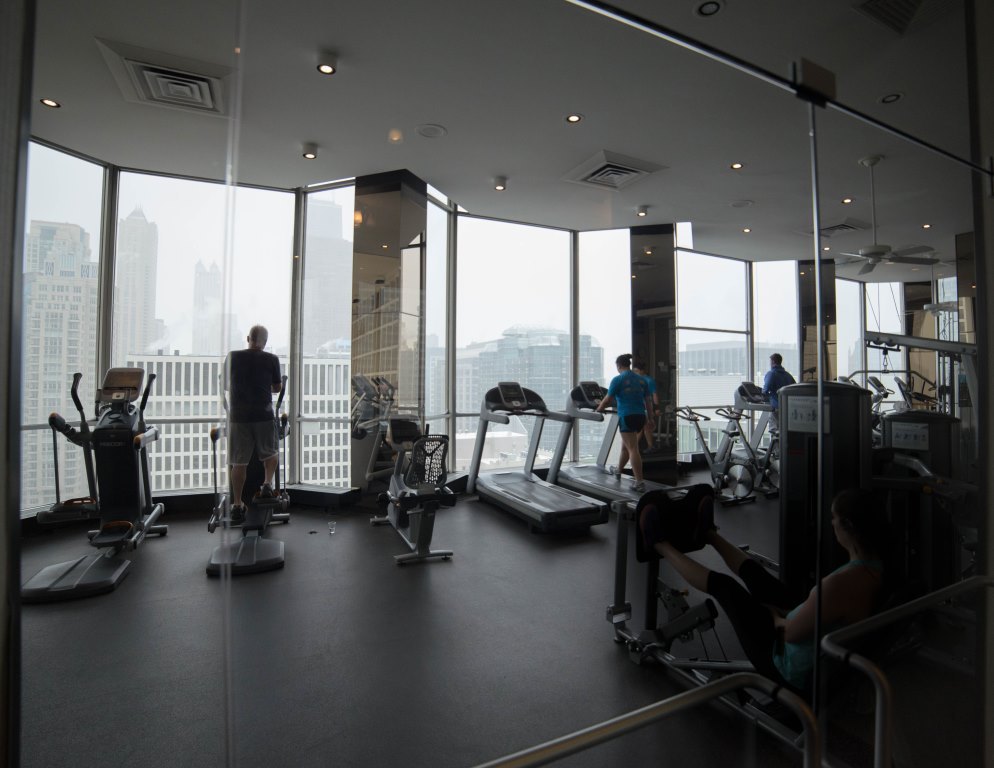 535 N Michigan Avenue Unit: 1906