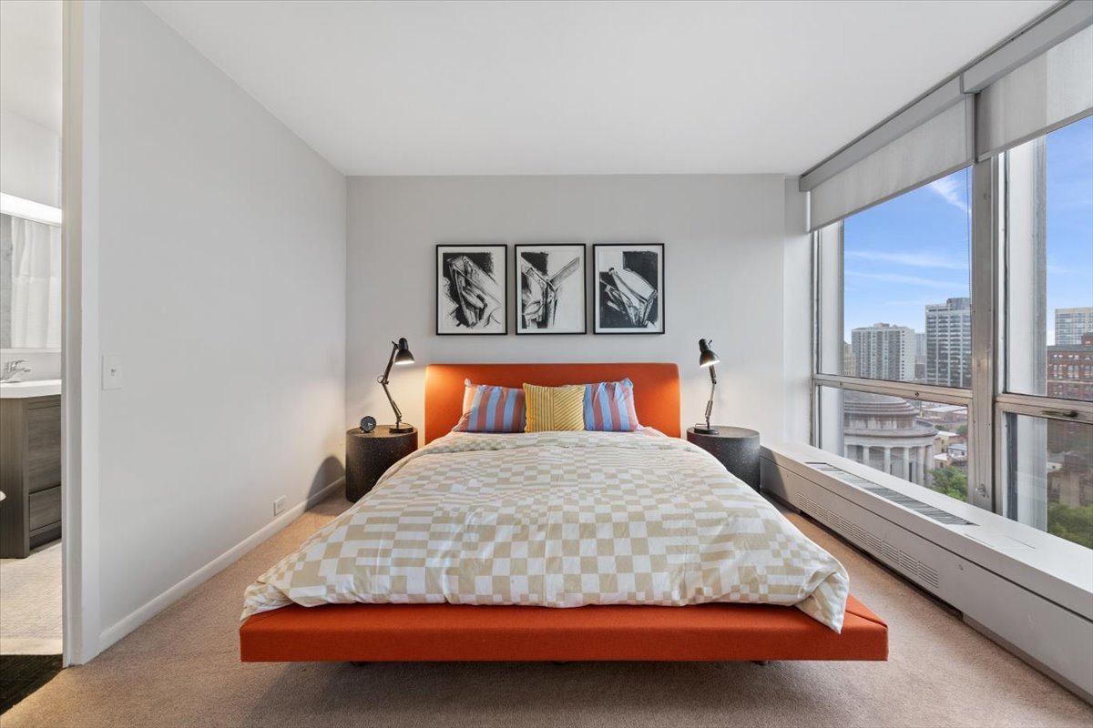 340 W Diversey Parkway Unit: 1616