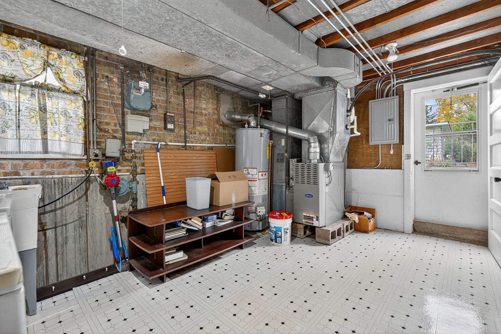 8607 Lawndale Avenue